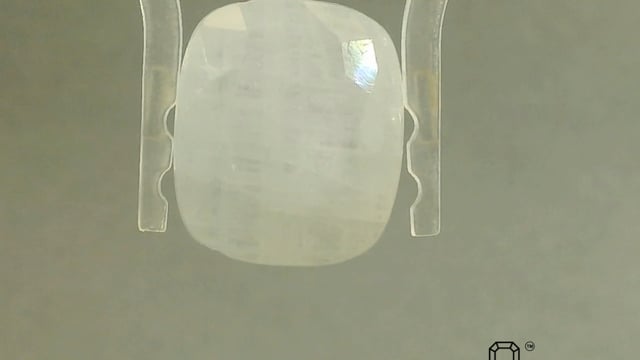 White Sapphire 11.62 Carat — video