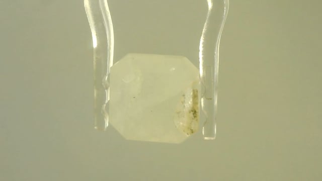Burma White  Sapphire 5.52 Carat — video