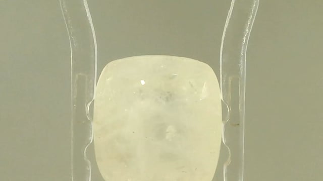 Srilankan White Sapphire 7.18  Carats — video