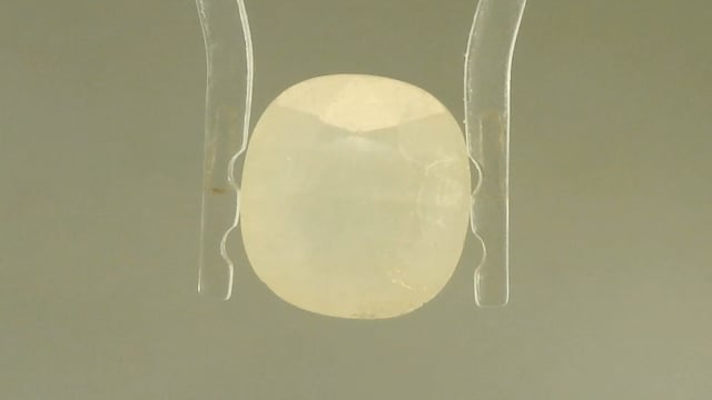 Srilankan White Sapphire 9.13 Carats — video