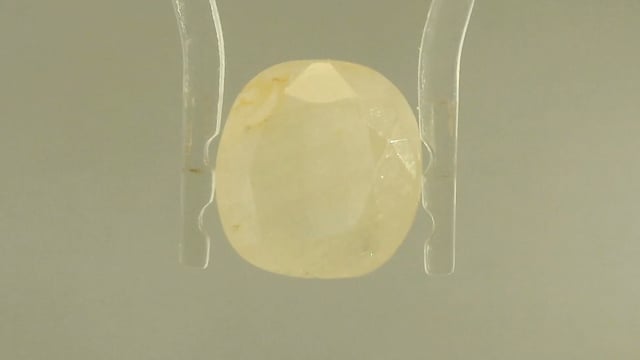 White Sapphire 8.06 Carats — video