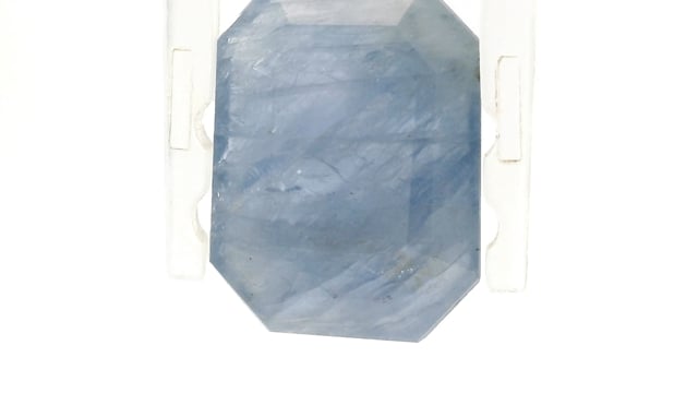 Neelam 6.71 Carats — video