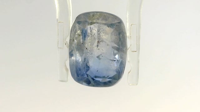 Srilankan Neelam 5.14 Carats — video
