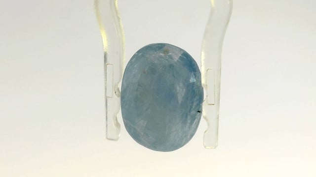 Srilankan Neelam 5.37 Carats — video