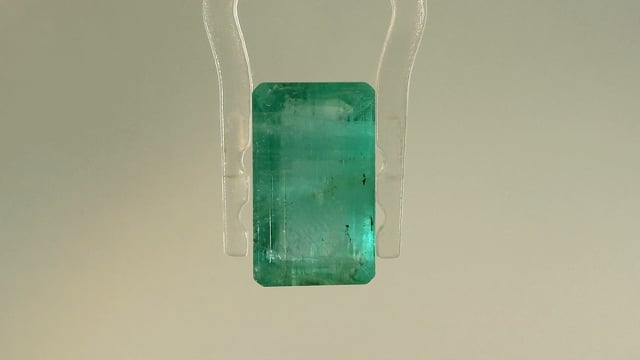 Brazilian Markat  4.09 Carat — video