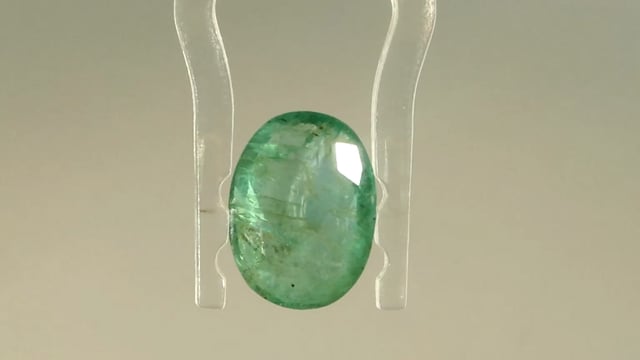Columbian Emerald 2.64 Carat — video