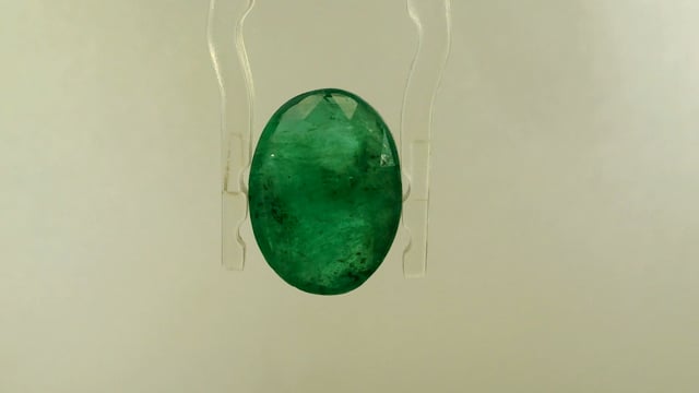 Brazilian Emerald 4.54 Carat — video