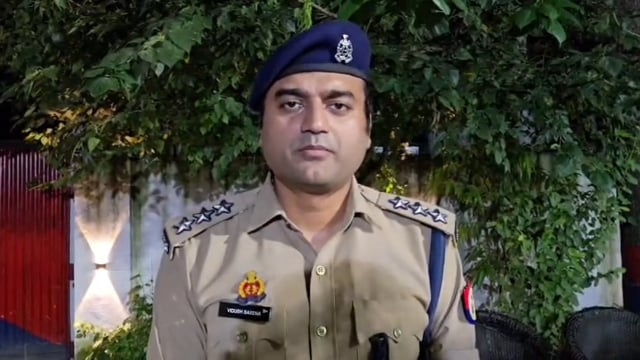 थाना जैतीपुर क्षेत्रान्तर्गत ग्राम अली अकबरपुर नवादा में अवांछनीय तत्वों द्वारा विद्यालय की बाउंड्री वॉल क्षतिग्रस्त करने, गाली-गलौज एवं जान से मारने की धमकी देने तथा अपराध की पुनरावृत्ति करने के संबंध में अभियोग पंजीकरण एवं 02 अभियुक्तों की गिरफ्तारी के संबंध में क्षेत्राधिकारी तिलहर की बाइट।