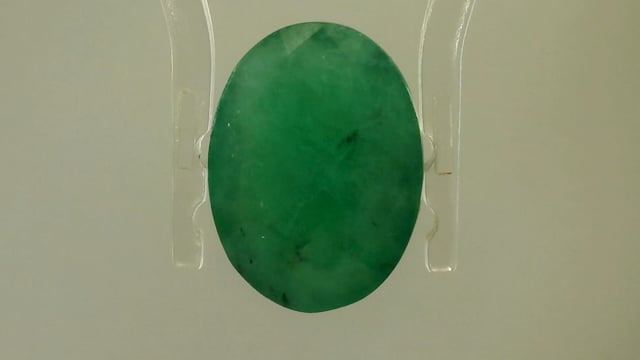 Brazil Budh Ratna  5.65 Carats — video