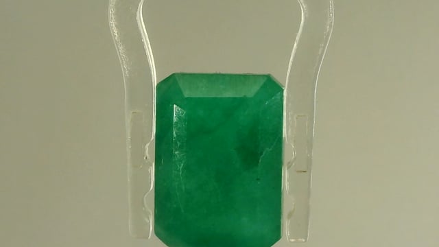 Brazil Budh Ratna  6.13 Carats — video