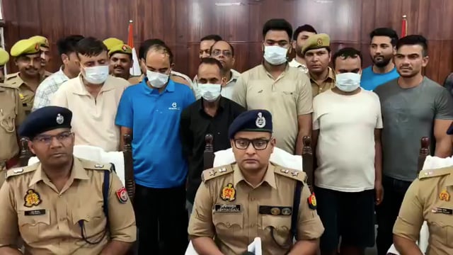 उत्तर प्रदेश: ₹20 के नकली सिक्के बनाने वाले गिरोह का भंडाफोड़, 5 गिरफ्तार

सहारनपुर पुलिस ने ₹20 के नकली सिक्के बनाने वाले कथित गिरोह का