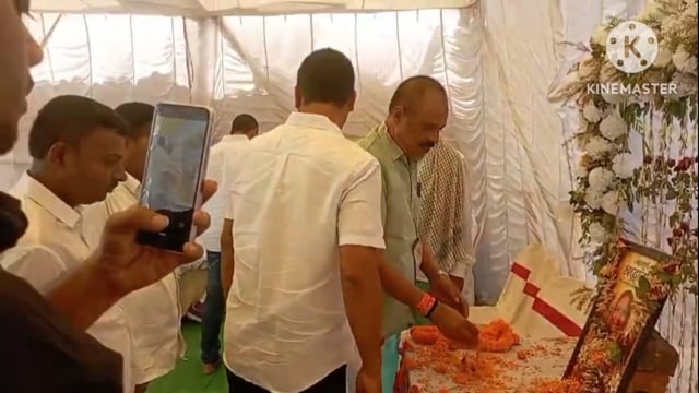 जनसंघ के पूर्व विधायक की धर्मपत्नी के अंतिम श्राद्धक्रम में सांसद सहित अन्य जनप्रतिनिधियों ने पहुंच कर दी श्रद्धांजलि