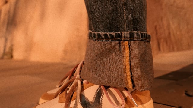 SEUL SUEDE/CROCODILE-EFFECT & METAL