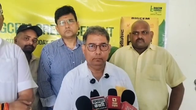 अमेठी से पूर्वी और मध्य यूपी के लिए रवाना हुई बिग्सम ग्रीन सीमेंट की पहली खेप