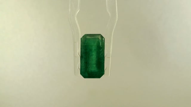 Brazilian Panna 2.83 Carat — video