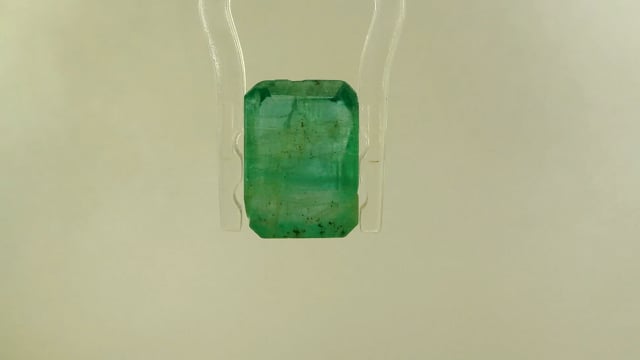 Brazilian Panna 4.25 Carat — video