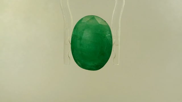 Zambian Emerald 5.88 Carat — video