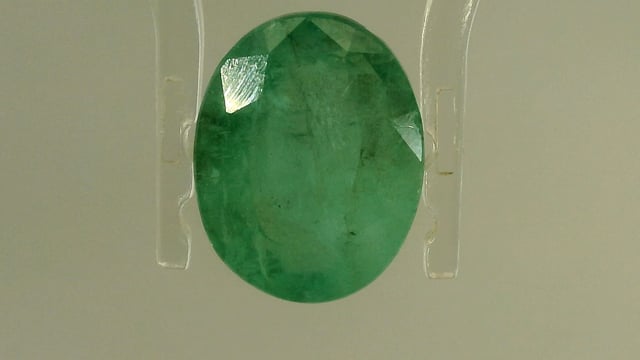 Zambian Emerald 6.67 Carat — video