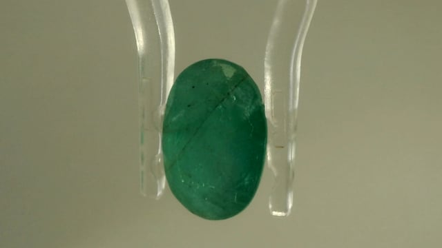 Brazilian Emerald 3.46 Carat — video
