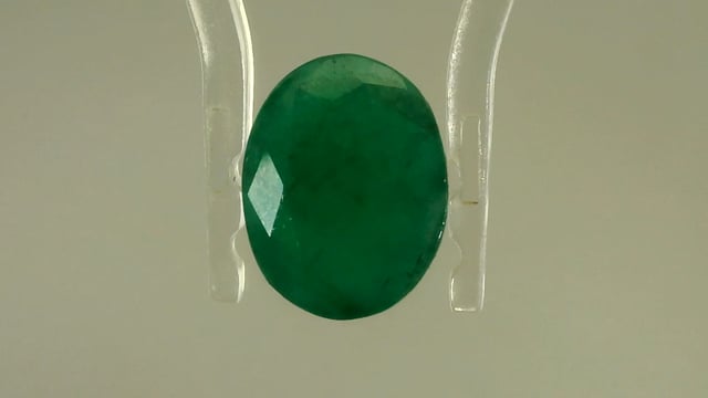 Brazil Budh Ratna  3.71 Carats — video