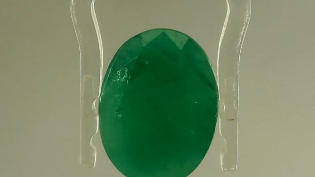 Brazil Budh Ratna  6.03 Carats — video