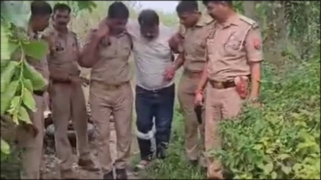 शाहजहांपुर में पीछे से चाकू से हत्या करने के कुछ अपराधी पुलिस ने हाफ एनकाउंटर किया