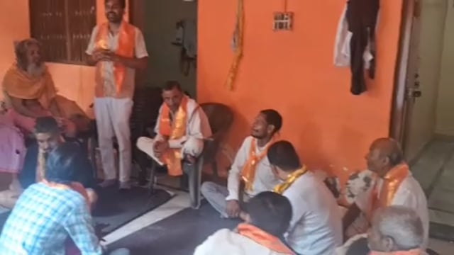 अखिल भारत हिंदू महासभा की मासिक बैठक बरारी हनुमान बगीची पर हुई संपन्न 