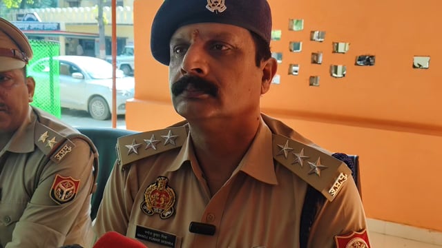 संग्रामपुर पुलिस का बड़ा खुलासा, 21 चोरी के मोबाइल और बैट्री के साथ दो गिरफ्तार