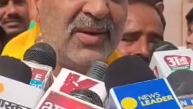 UP राजभर ने प्रदेश बंटवारे के मुद्दे को दी हवा- यूपी के 4 हिस्सों में बंटवारे के बयान पर बोले डॉ. संजीव बालियान, ओमप्रकाश राजभर के बयान पर दी प्रतिक्रिया