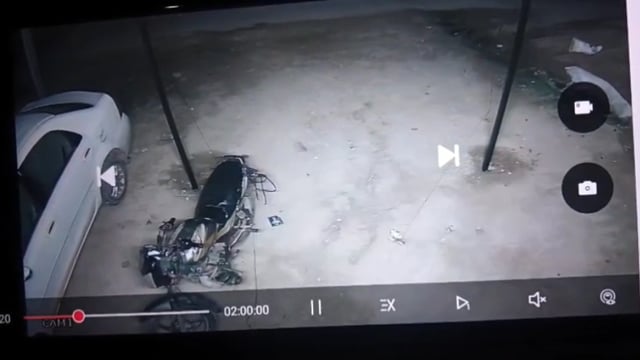 थाना जमुनापार क्षेत्र में बाइक चोरी कर फरार हुआ चोर, सीसीटीवी में क़ैद हुईं चोरी की वारदात।