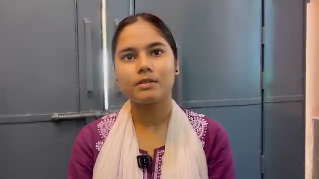 बलरामपुर के डिवाइन पब्लिक स्कूल मे 7 वर्षीय मासूम क्षात्रा की मौत पर क्या बोली स्कूल की अध्यापिका इकरा खान,सुनिए