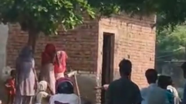 पैसों के लेनदेन को लेकर पड़ोसियों का कहर, युवक पर किया जानलेवा हमला