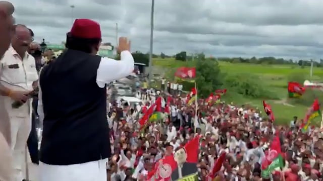 *रायबरेली । अखिलेश यादव का चुनावी शंखनाद*