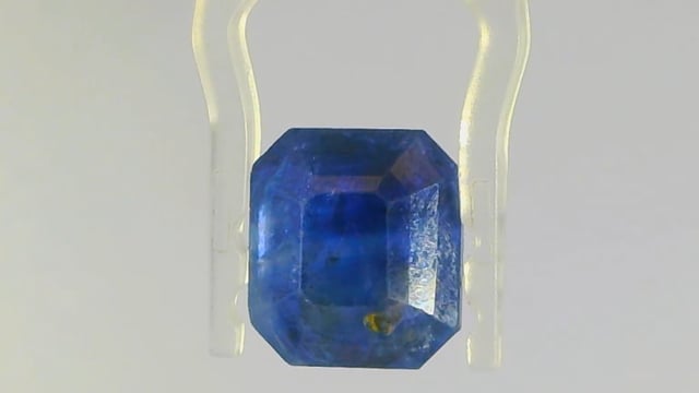 Srilankan Neelam 9.92 Carat — video