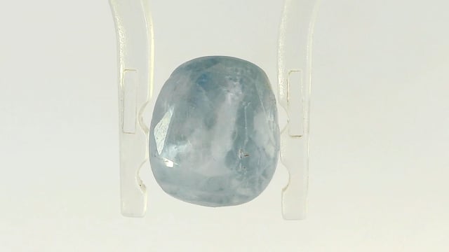 Srilankan Neelam 4.09 Carat — video