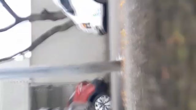 Thumbnail do vídeo do carro