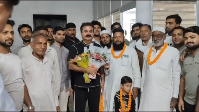 नगला इमरती! जन निर्माण पार्टी का लगातार बढ़ रहा परिवार! राशिद सूफी हुए पार्टी में शामिल!