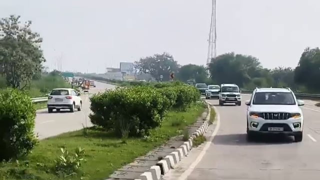 बांसडीह विधान सभा से पूर्व मंत्री राम गोविंद चौधरी का अस्थि कलश प्रयागराज के लिए रवाना,लोगो ने नम आंखों से दी श्रधांजलि