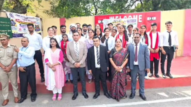 MANT-टैंक चौराहे पर गूंजा बाल सुरक्षा का संदेश, नुक्कड़ नाटक से खुला पॉक्सो, कानून का राज,,