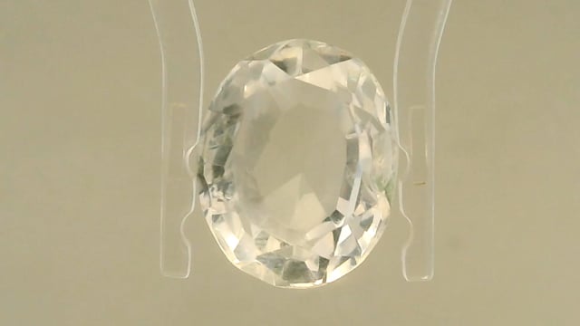 Indian Sphatik 5.99 Carats — video