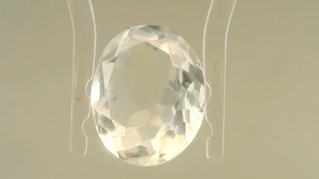 Indian Sphatik 6.05 Carats — video
