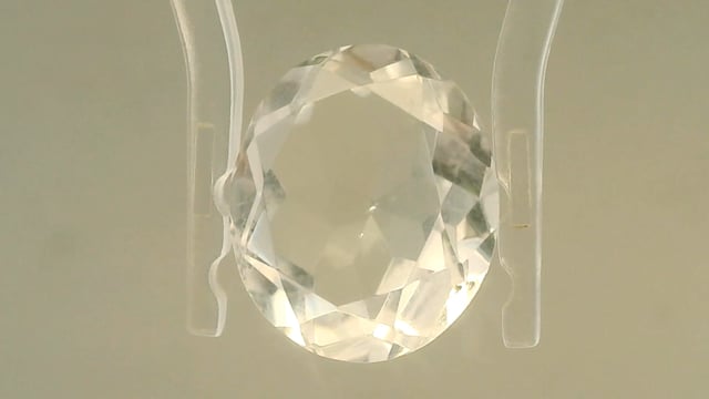 Indian Sphatik 6.28 Carats — video