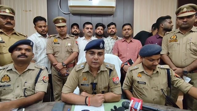 🔥 38 अवैध असलहों की बरामदगी पर क्या बोले गाजीपुर एसपी डॉ. ईरज राजा?