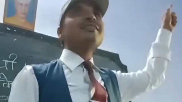 किताबों से निकलकर विद्यार्थियों तक पहुंचे गांधी, एसकेपी में गूंजा सत्य-अहिंसा का संदेश