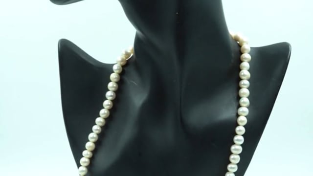 Fresh Water Pearl 8mm Strand — video