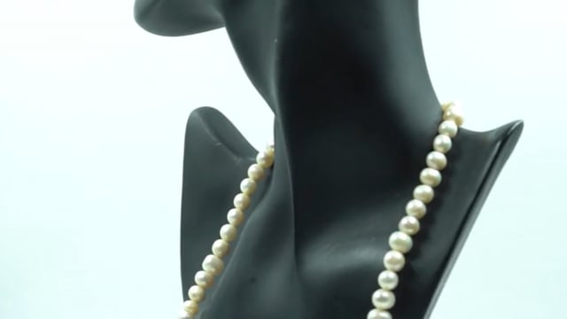 Fresh Water Pearl 8mm Strand — video