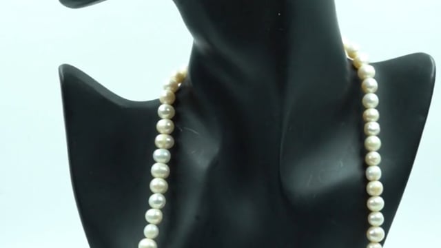 Fresh Water Pearl 8mm Strand — video