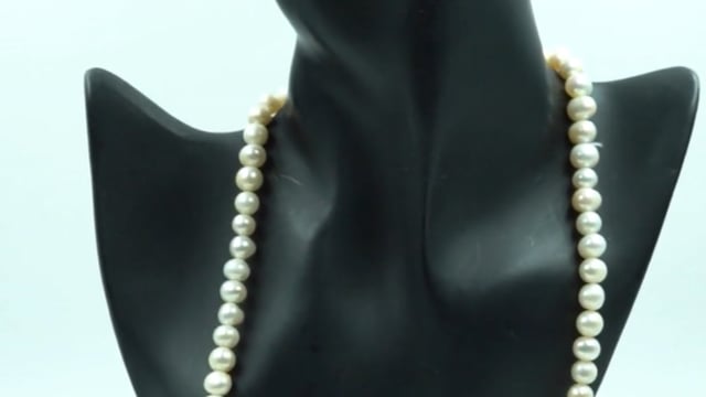 Fresh Water Pearl 8mm Strand — video
