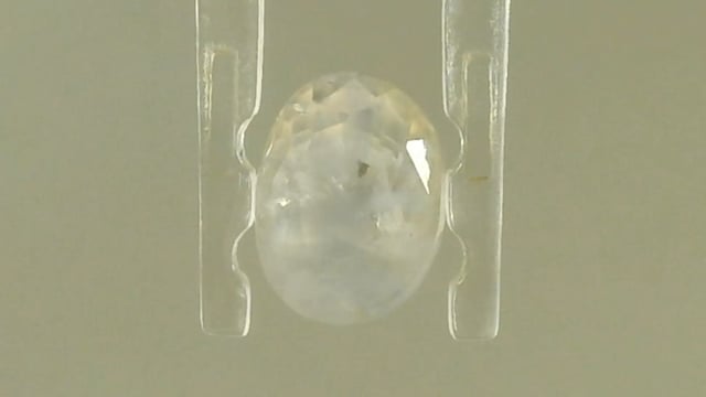 Srilankan Peetambari  Sapphire 2.21 Carats — video