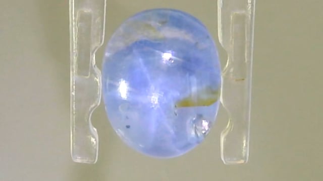 Srilankan Star Sapphire 3.44 Carat — video